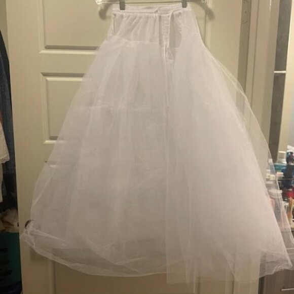 Petticoat - Picture 2 of 3